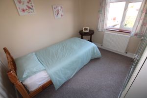 Bedroom- click for photo gallery